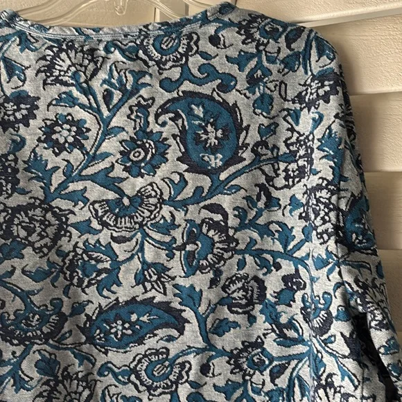 Urban Outfitters Koto Paisley Floral Print Long Sleeve Round Neck Sz LRG - Picture 12 of 12